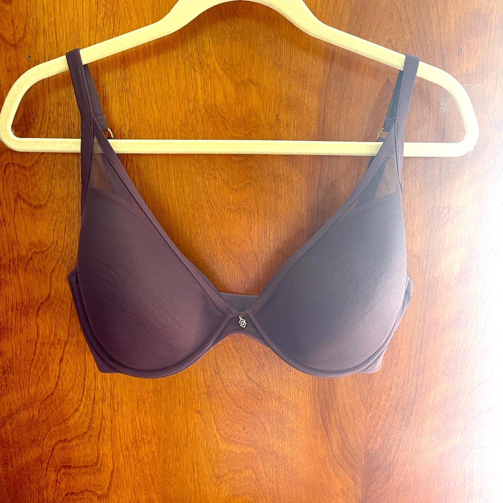 Third Love 24/7 Uplift Plunge Bra in Greystone